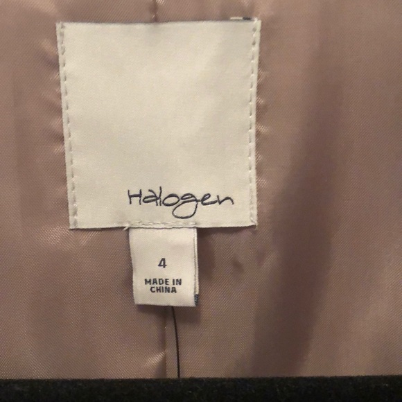 Halogen jacket with front clasp closure - Picture 4 of 6